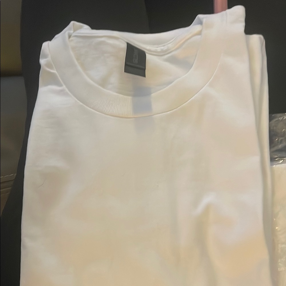 Pk of 2 Gildan White Short Sleeve Tee 100% Cotton